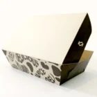 Caja para papas en presentación principal, ideal para soluciones de empaques personalizados.